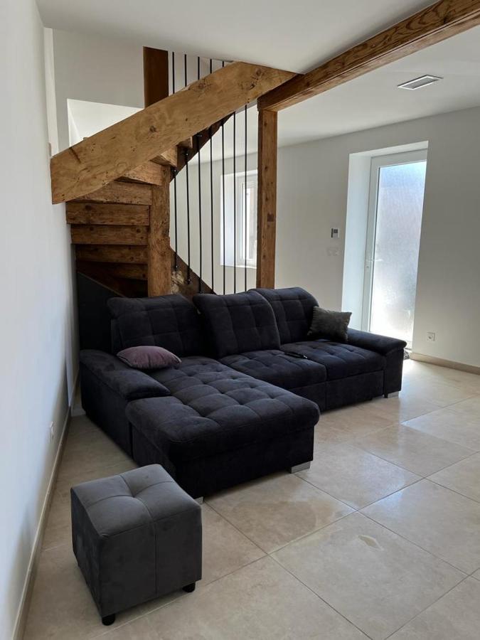 Superbe Maison De Ville, Renovee A 15 Min De Lyon Saint-Symphorien-dʼOzon Kültér fotó